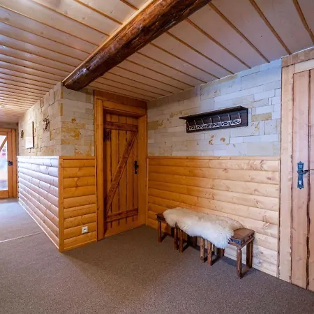 U Bobra-3 By Interhome *