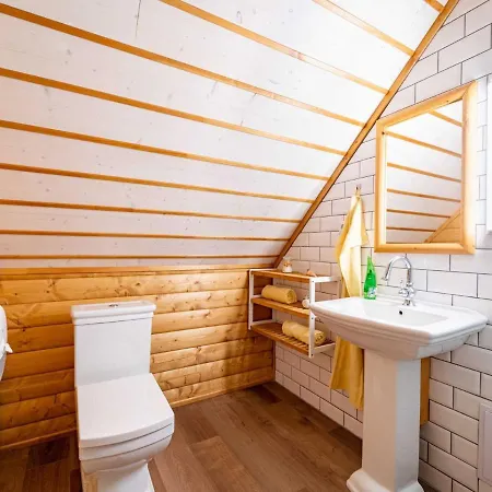 U Bobra-3 By Interhome *